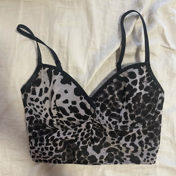 garage cheetah top - Picture 2 of 3